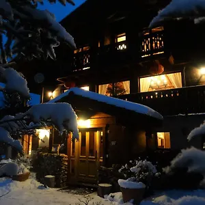 chalet-shufu.hotels-rhonealpes.com/